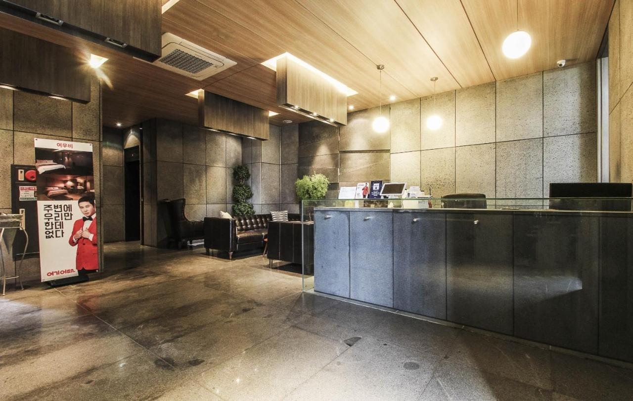 Haeundae Yeoubi Hotel Пусан Екстериор снимка