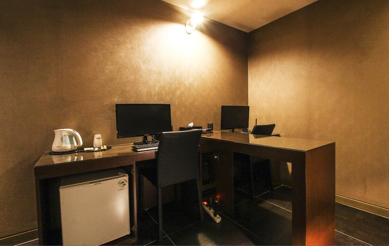 Haeundae Yeoubi Hotel Пусан Екстериор снимка